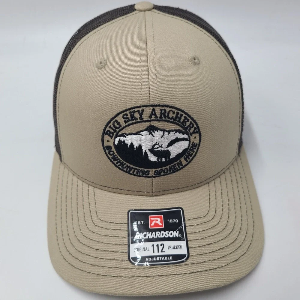 Big Sky Archery Hat Snapback Trucker Mesh Beige Brown Bowhunting‎ Bozeman MT Men
